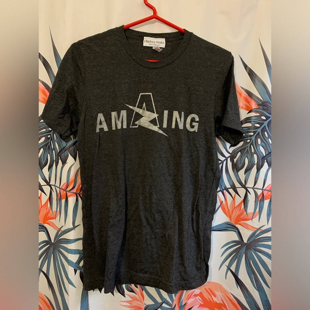 🔥5/$15 Chelsey Blake Tee Shirt Sz S